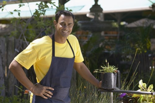 Seasonal garden maintenance in Swiss Cottage